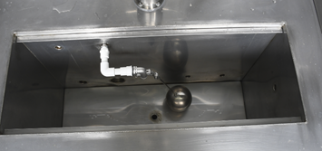 图片包含 室内, 柜台, 桶, 水槽

AI 生成的内容可能不正确.